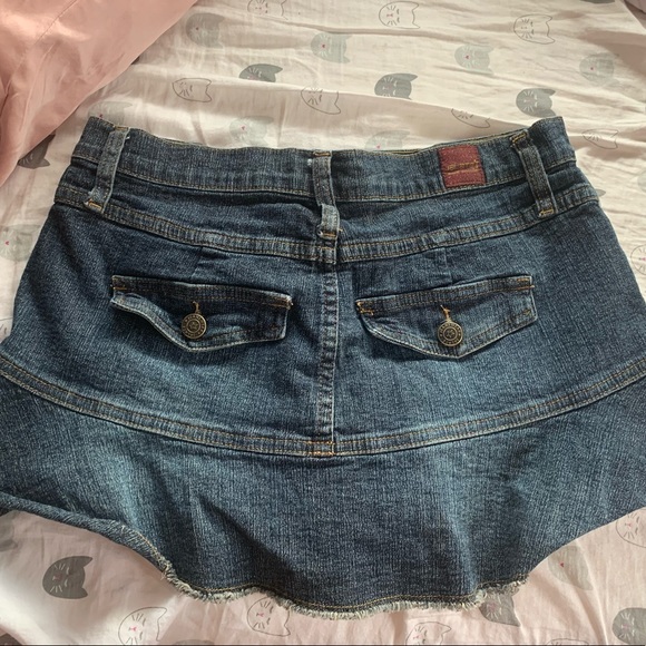Y2K DENIM MINI SKIRT 🌸✨💕 - Picture 2 of 2